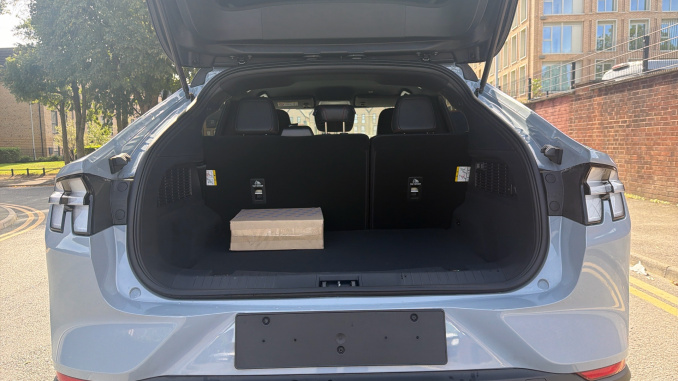 Ford Mustang Mach-E 203kW Premium 88kWh RWD 5dr Auto Electric Estate - Image 4